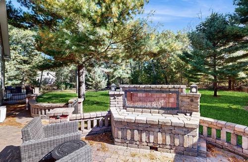 Arkdale House | Stunning home w/hot tub, wet bar, theater room, pool table, near golf & lakes