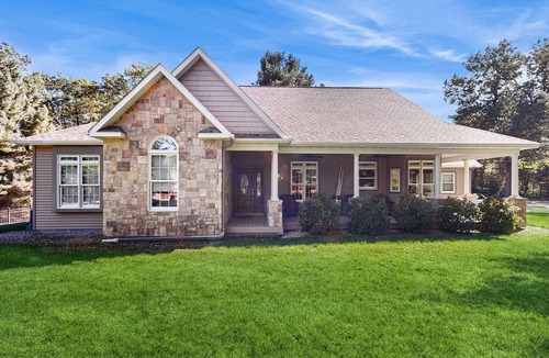 Arkdale House | Stunning home w/hot tub, wet bar, theater room, pool table, near golf & lakes