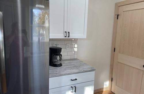 Sioux Falls House | Stunning! Modern with original hardwood!