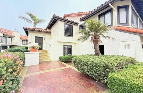 Oxnard Shores House | Stunning Townhome Between Malibu and Santa Barbara across from the beach!