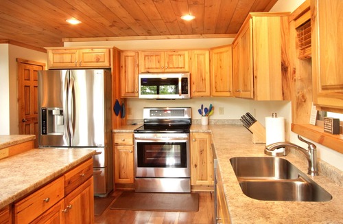 Eagle River House | Stunning views and fun at brand new home on Eagle River Chain Catfish Lake.