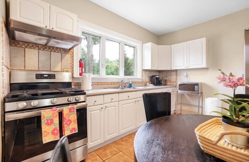 Roslindale House | Stylish Boston Getaway Near Arboretum & T Station!
