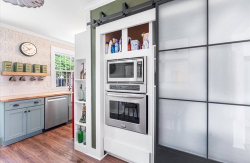 Mobile Cottage | Stylish Historic Cottage 5 min walk to downtown Mobile