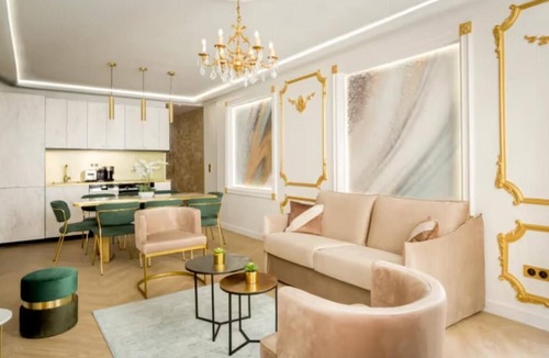 Quartier Sainte-Avoye Apartment | STYLISH PARISIAN RETREAT WITH 3 BEDROOMS, MARBLE ACCENTS AND DESIGNER INTERIORS