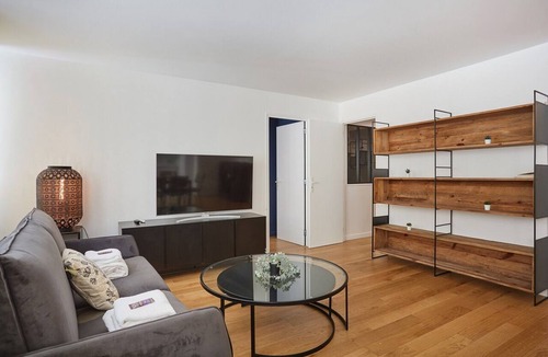 Batignolles Apartment | Sublime 3 Bedrooms Flat Center of Paris Montmartre