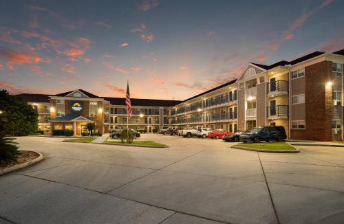 D'Iberville Hotel | Suburban Studios Biloxi North Area