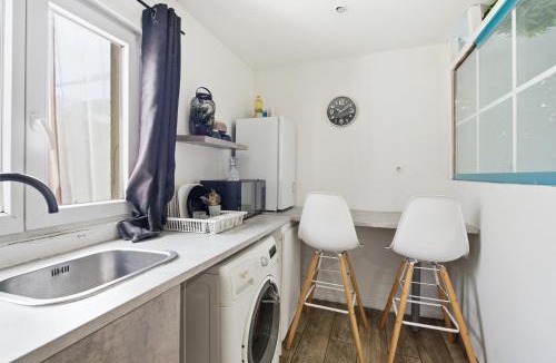 Tremblay-les-Gonesse Apartment | Suite Cinema et SPA - Jaccuzi et Grande terrasse proche aéroport CDG