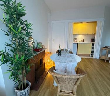 Auteuil Apartment | Suite Paris Tour Eiffel