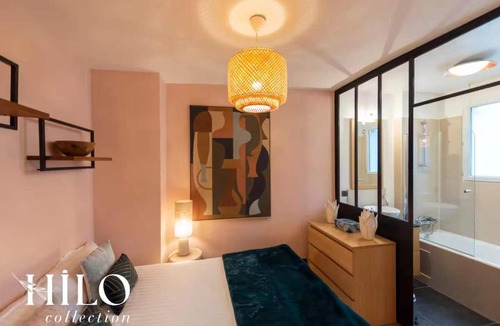 2nd Arrondissement Apartment | Suite Paris Zola by HILO Collection - 4 people - 35m2