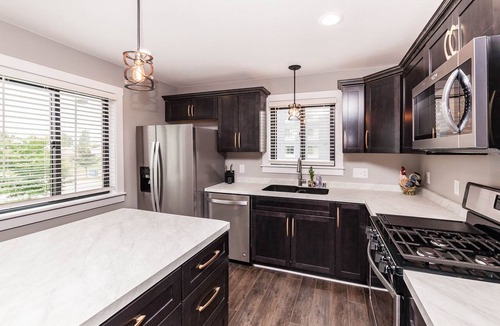 Kutzky Park Condo | Suites on 4th unit # 3 - 2 bdrm-2 bath-1 mile-Mayo Clinic