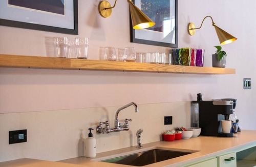 Bywater House | SUMMER SALE! Sleeps 10 This weekend Bl/Sil 15% Gold/Plat 20% OFF .5mi toFR QTR
