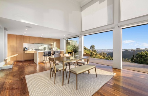 Beverly Hills House | Summitridge - An Elegant Estate with Unobstructed City and Ocean Views