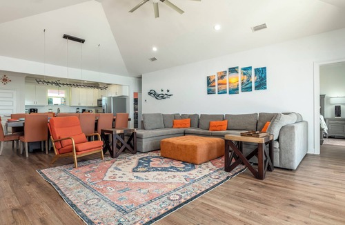 Dauphin Island House | Sunkissed - 2517 Bienville