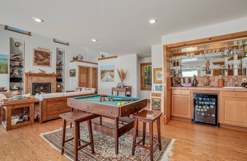 Deep Hole House | Sunrise View | Waterfront, Kayaks, Gorgeous Sunrises!