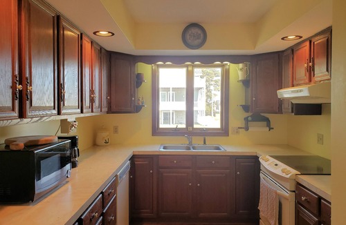 Chincoteague House | Sunrise - Waterfront home ,lg back waterfront deck. NO LINENS