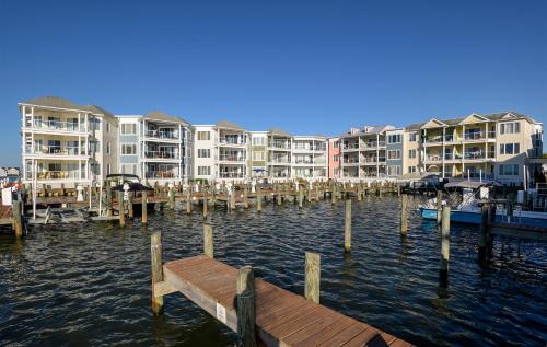 Chincoteague Apartment | Sunset Bay Villa 110 - Hawks Nest