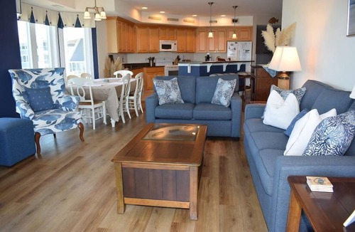 Chincoteague Condo | Sunset Bay Villa #202- Waterfront, In Town, Pool & Gym