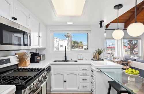 Huntington Beach House | Sunset Beach Oasis! Steps From Sand.