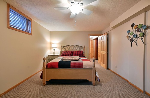 Northwoods Beach House | Sunset Pines- beautiful home with Northwesterly views of Grindstone Lake!