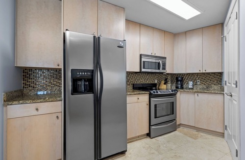 Biloxi Condo | Sunset Spectacular! Beach getaway steps from the sand! Snowbirds haven!