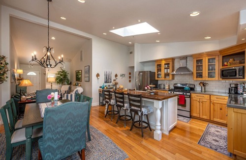 Solvang House | Sunshine Farmhouse - A Sanctuary in Solvang