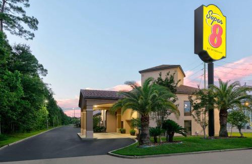 D'Iberville Hotel | Super 8 by Wyndham Diberville Biloxi Area