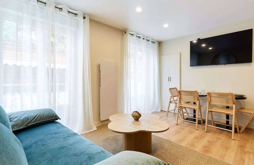 Charonne Apartment | Superb apartment Center of Paris