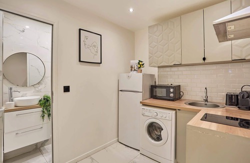 Charonne Apartment | Superb apartment Center of Paris
