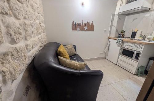 Les Iles Apartment | Superbe Studette au cœur de l'ile Saint Louis - 1 personne