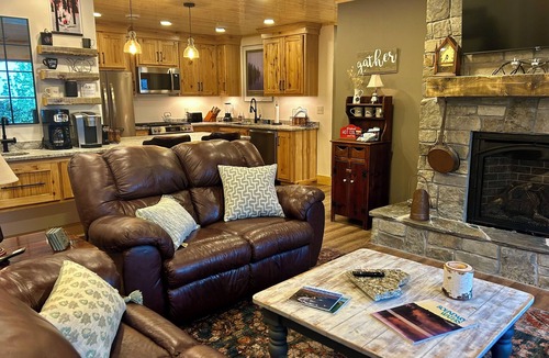 Lutsen House | Superior Legacy- Cozy unit with amazing views and direct access to Lake Superior