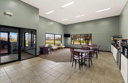 Long Beach Hotel | SureStay by Best Western Gulfport