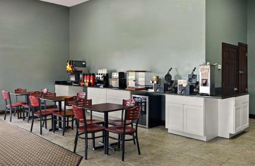 Long Beach Hotel | SureStay by Best Western Gulfport