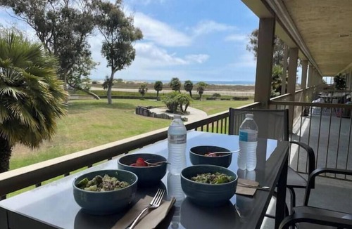 Port Hueneme Apartment | Surfside Waterfront Getaway