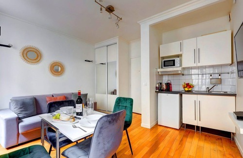 Batignolles Apartment | TBS 236 - Charming apartment in Paris