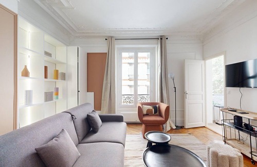 Batignolles Apartment | TBS 285 - Elegant and modern apartment in Paris