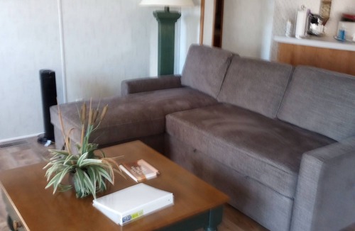 Westboro House | Terrific 2-bedroom house with AC in Rib Lake