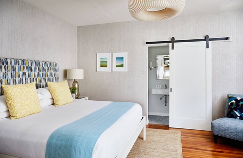 Top of the Hill Hotel | The Attwater