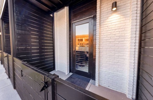 Biloxi Condo | The Bella`s String Kings Suite, Sleeps 4, Private Patio