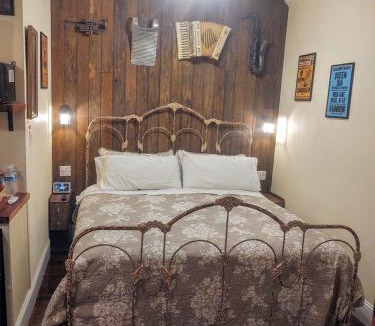 Faubourg Marigny Hotel | The Blue60 Marigny Inn