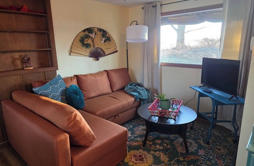 Knoxville House | The Casita Peaceful Knoxville Guesthouse Near Raceway & Lake Red Rock
