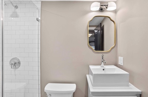 South End Apartment | The Concord Hotel