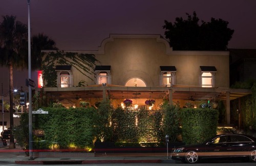 Beverly Hills Hotel | The Crescent Hotel Beverly Hills