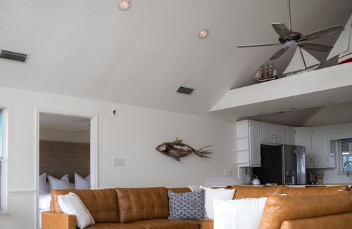 Pass Chateau Harbor House | the DREAMCATCHER at Indian Bay - A peaceful waterfront escape
