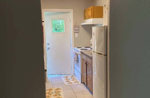 Pascagoula Apartment | The Driftwood Condo: Relax by the Gulf