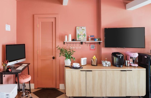 Warm Sands Apartment | The Edie Suite · Palm Springs Pool & Hot Tub