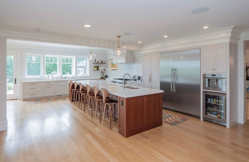Top of the Hill House | The Elm Cottage