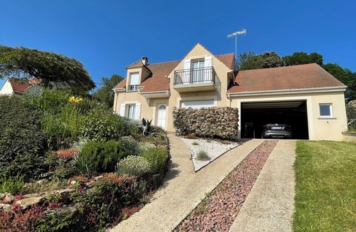 Germigny-sous-Coulombs House | The Enchanted Bubble : 25 min to Disneyland