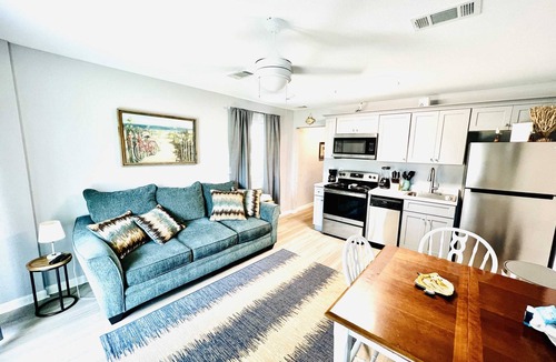 Surf Side Shores House | The Fly Away @ The Plantation