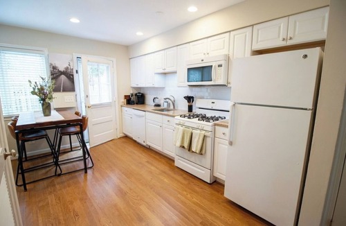 Old Town Alexandria House | The Gibbon House of Old Town ALX