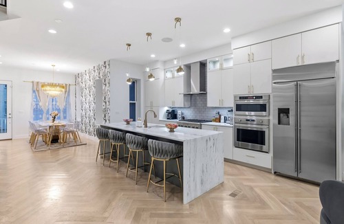 Dupont Circle House | The Gilded Manor - Luxury Victorian Mansion @Dupont Circle with Garage Parking
